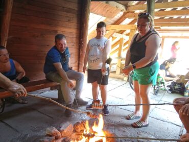 Opekačka v Campingu Belá